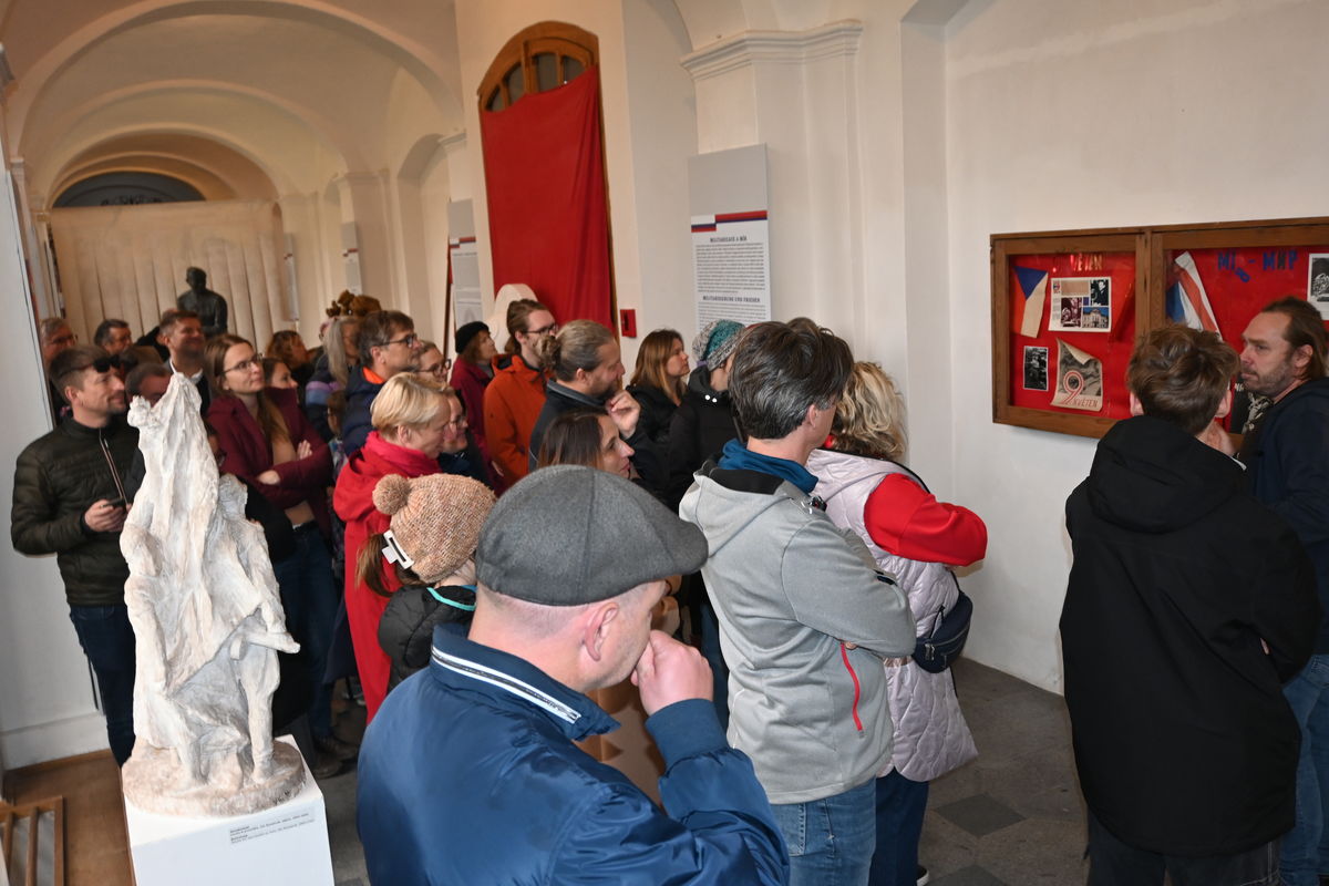 Komentovaná prohlídka výstavy Narativ 1945