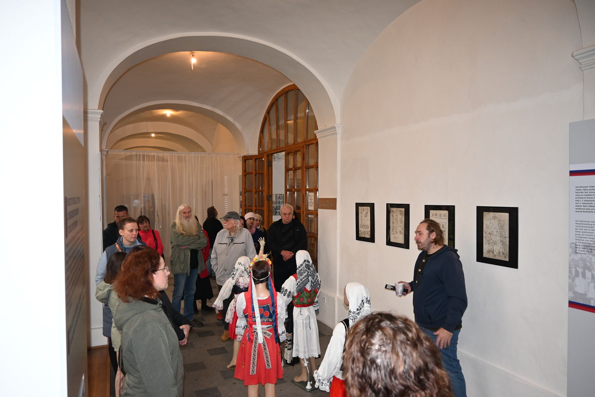 Komentovaná prohlídka výstavy Narativ 1945